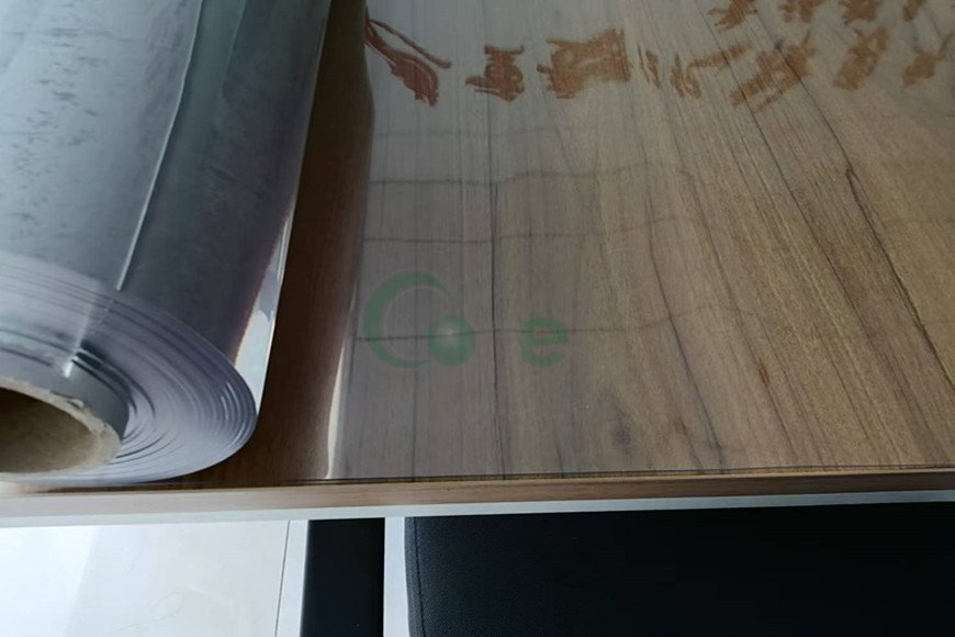 Transparent table cover